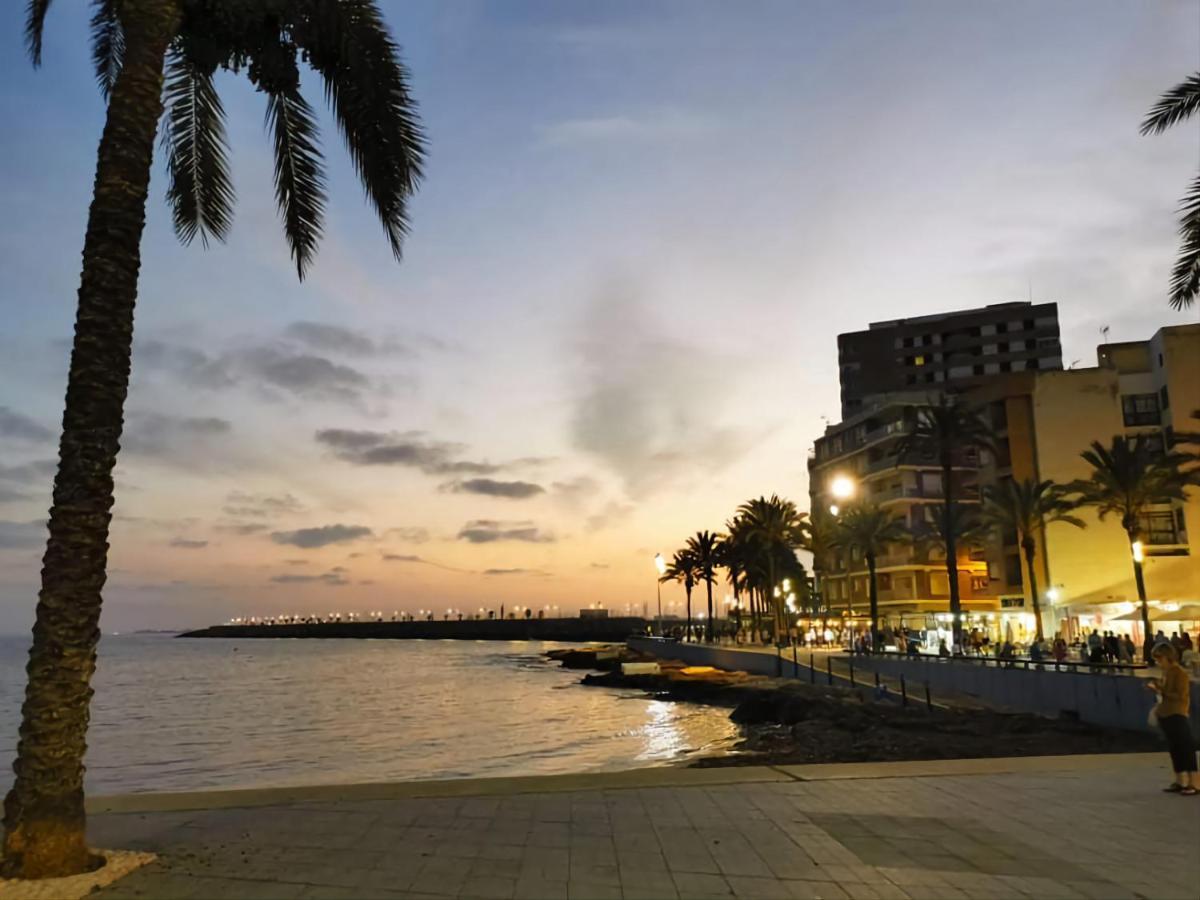 Perfect For Exploring Local Areas And More Torrevieja Exterior foto